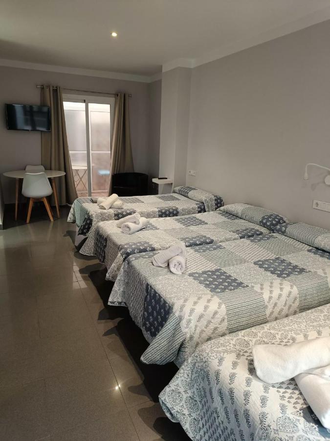 Hostal La Ermita Нерха Экстерьер фото