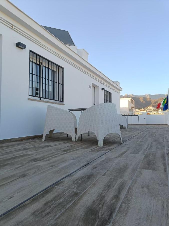Hostal La Ermita Нерха Экстерьер фото