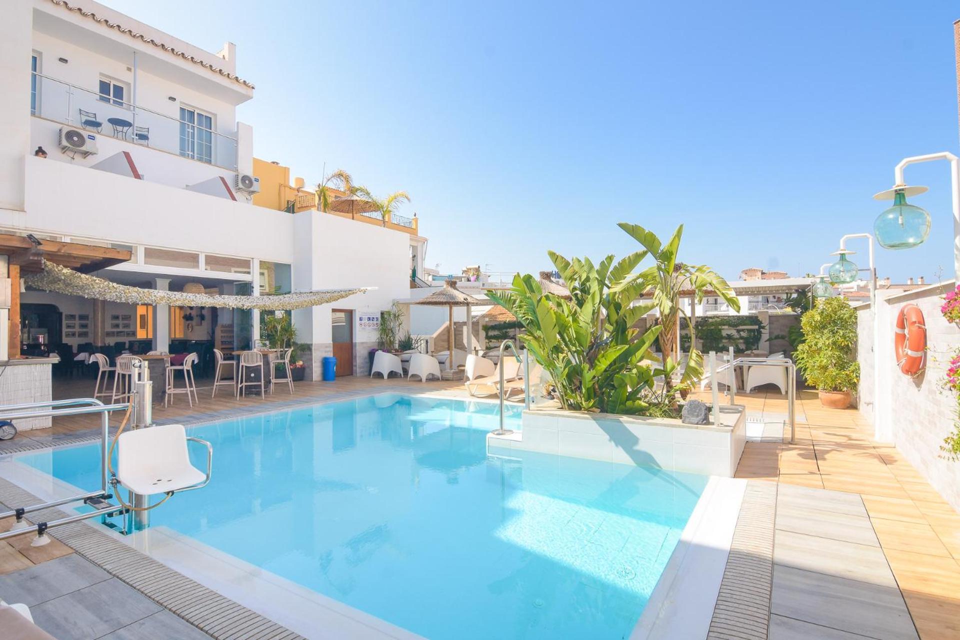 Hostal La Ermita Нерха Экстерьер фото